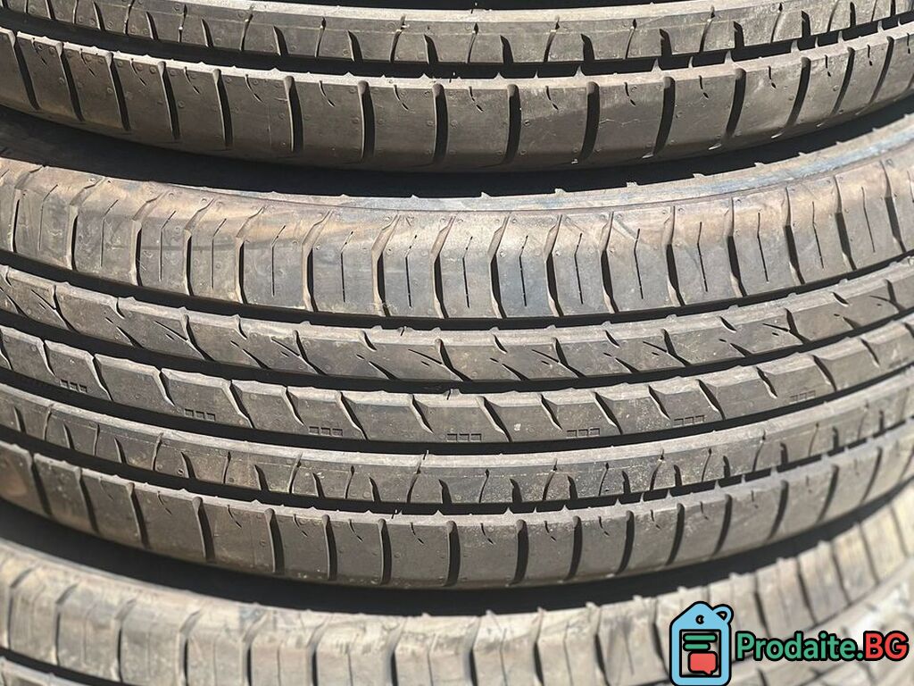 Летни гуми 225 60 18 Kumho Crugen DOT 1322 Чисто нови