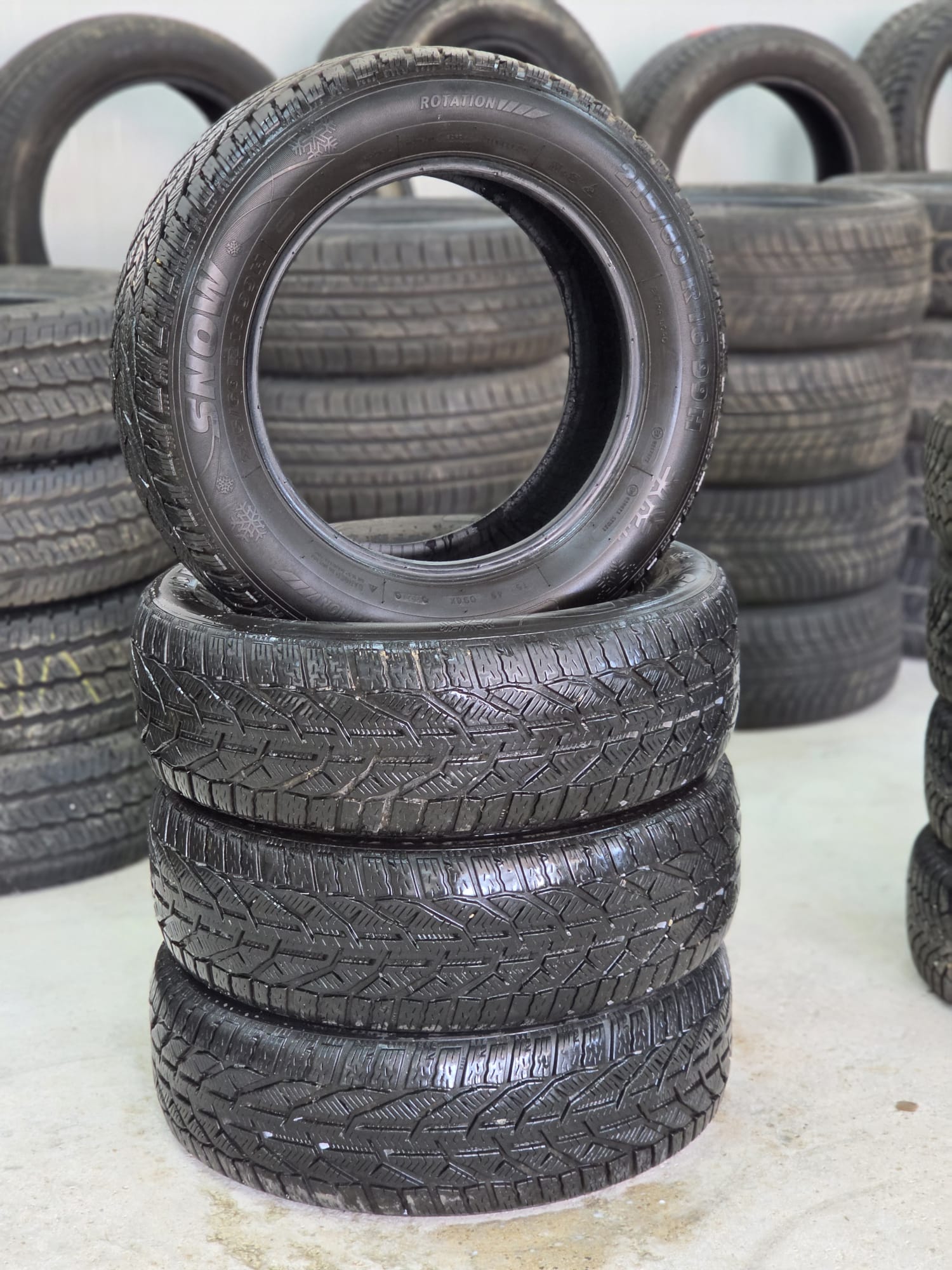 Зимни гуми 215 60 16 Riken Snow Дот 2921 SUV