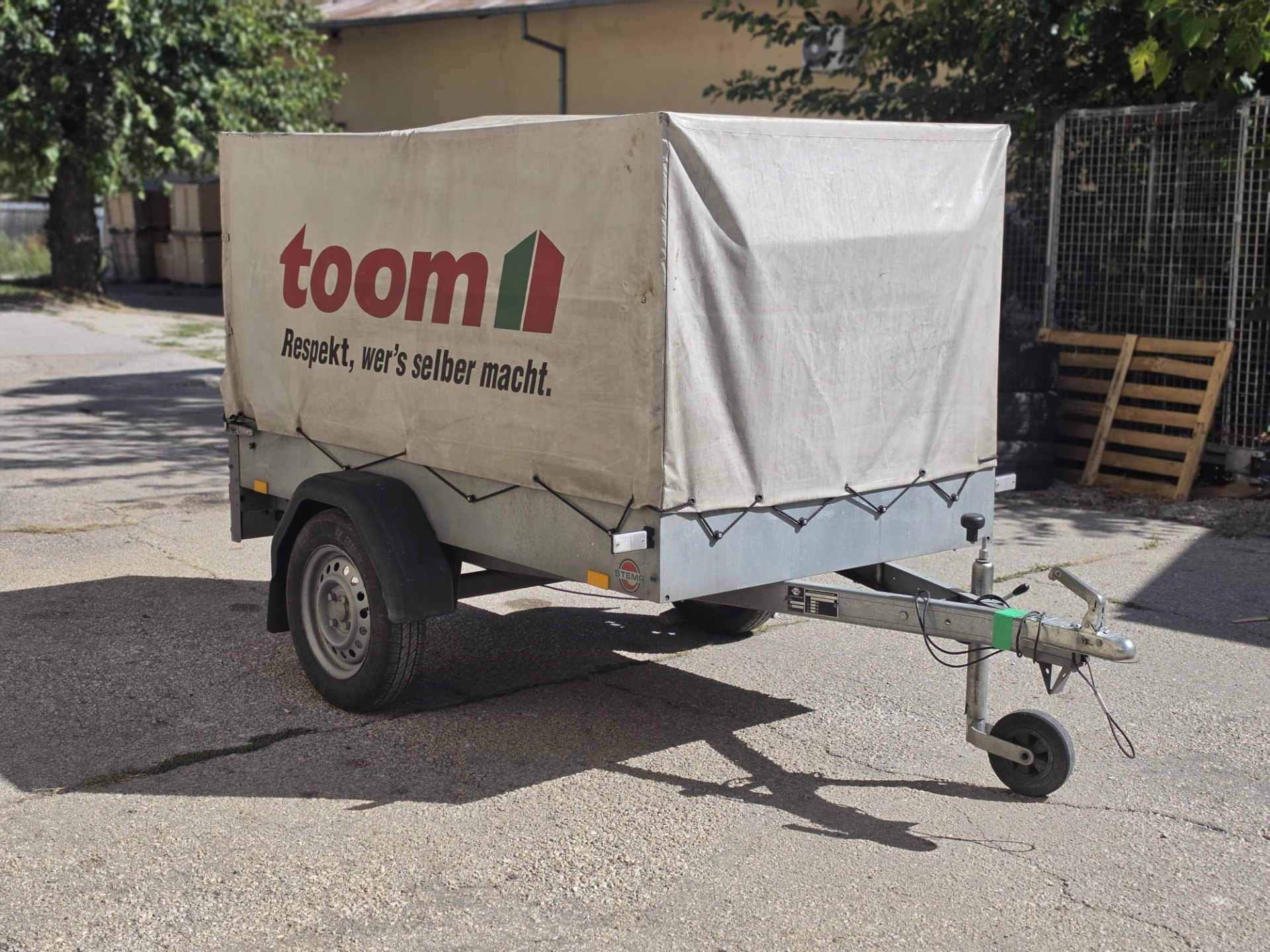 НЕМСКО РЕМАРКЕ TOOM – ПОЧТИ НОВО