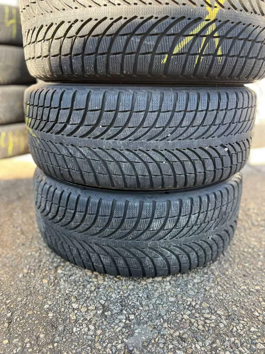 Зимни гуми 235 55 18 Michelin Грайфер 6мм DOT 3318 без лепенки и фитили